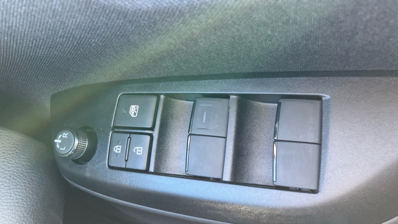 Toyota Yaris 1.5 Hybrid Icon 5dr CVT Hybrid Hatchback